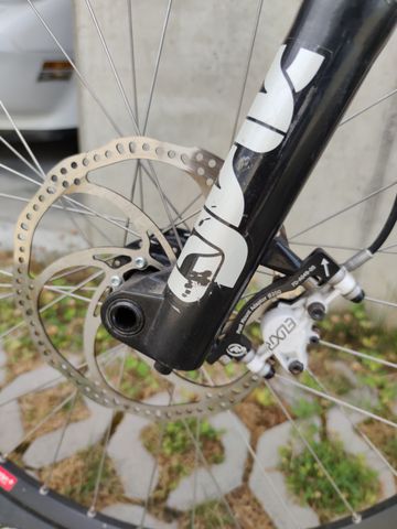 Used Canyon Torque 6 2016 Mountainbike, Light Gray — image 15 of 15