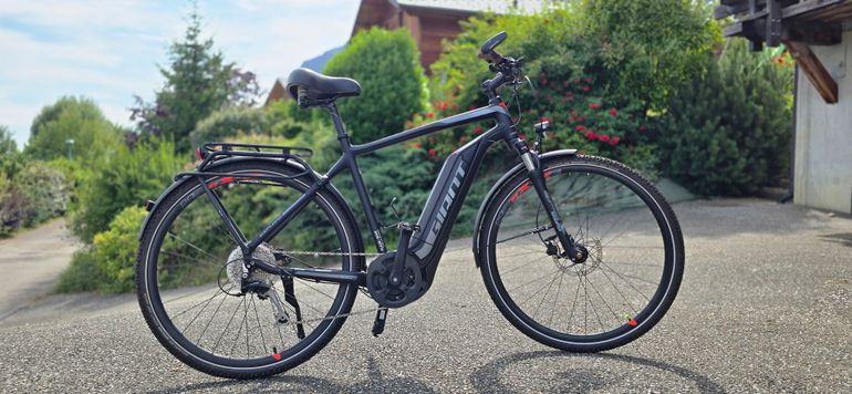 Used Giant VTC VAE Explore E+2 GTS Taille L Model 018 2018 Road & Gravel, Light Gray — image 3 of 10
