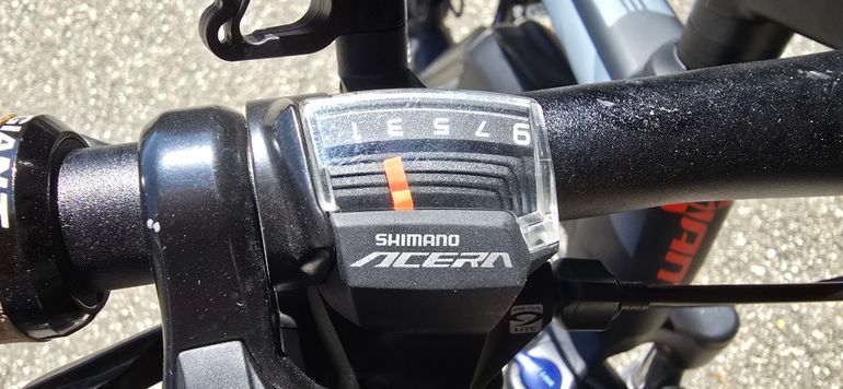 Used Giant VTC VAE Explore E+2 GTS Taille L Model 018 2018 Road & Gravel, Light Gray — image 8 of 10