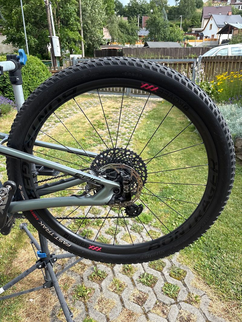 Gebrauchtes Specialized S-Works Epic 2022 2022 Mountainbike, Hellgrau, 29 — Bild 6 von 12