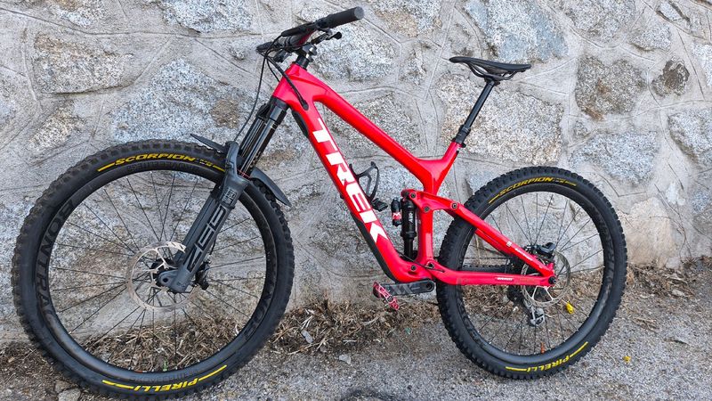 Used Trek Slash 9.9 Custom 2017 MTB