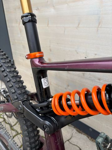 Gebrauchtes Orbea RALLON M-LTD 2022 2022 Mountainbike, Violett, 29 — Bild 6 von 14