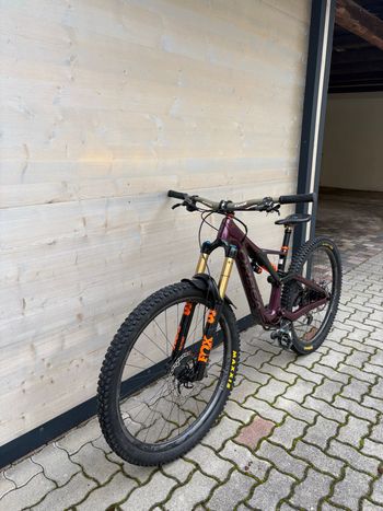 Used Orbea RALLON M-LTD 2022 2022 Mountainbike, Purple, 29 — image 12 of 14
