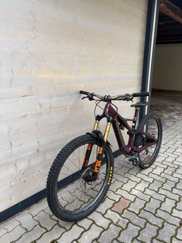 Gebrauchtes Orbea RALLON M-LTD 2022 2022 Mountainbike, Violett, 29 — Bild 12 von 14