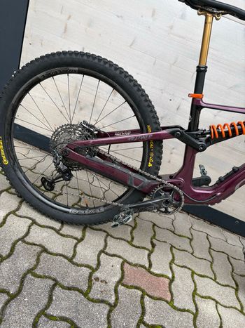 Used Orbea RALLON M-LTD 2022 2022 Mountainbike, Purple, 29 — image 5 of 14