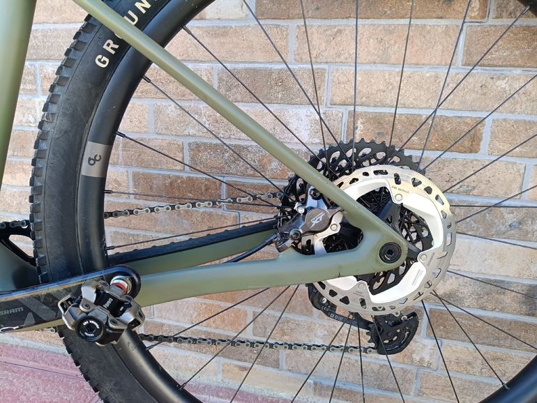 Used Orbea ALMA M11-AXS 2022 2022 Mountainbike, Green, 29 — image 9 of 12