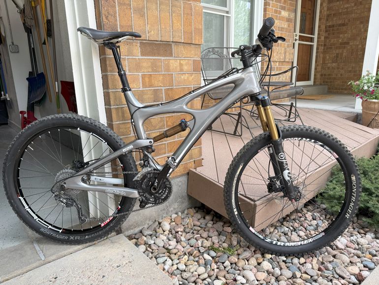 Sl R Mtb Ibis Mojo Ibis Mojo Carbon Top