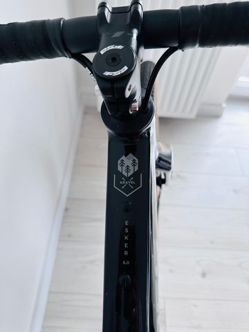 Used Kross 6.0 Gen 2 2024 2024 Road & Gravel, Black — image 4 of 13