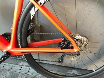 Used BMC Roadmachine 02 105 2017 Road & Gravel — image 7 of 12