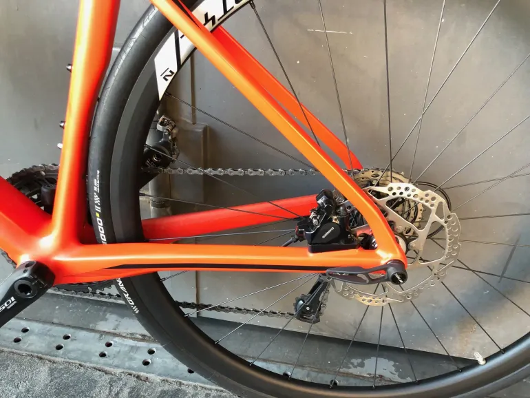 Used BMC Roadmachine 02 105 2017 Road & Gravel — image 7 of 12