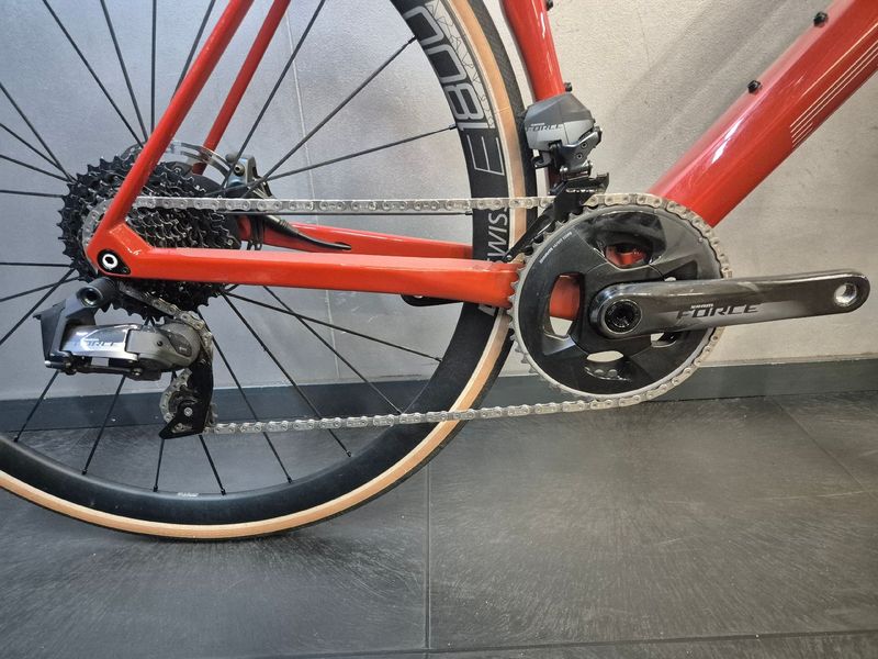 Used BMC Roadmachine ONE 2021 2021 Road & Gravel, Red — image 3 of 6