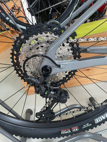 Gebrauchtes Merida BIG NINE XT 2025 2025 Mountainbike, Hellgrau — Bild 3 von 6