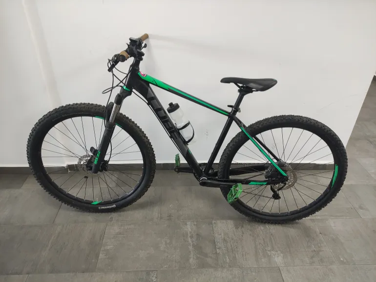 Used CUBE Attention CMPT 2016 Mountainbike, Verde — image 6 of 10