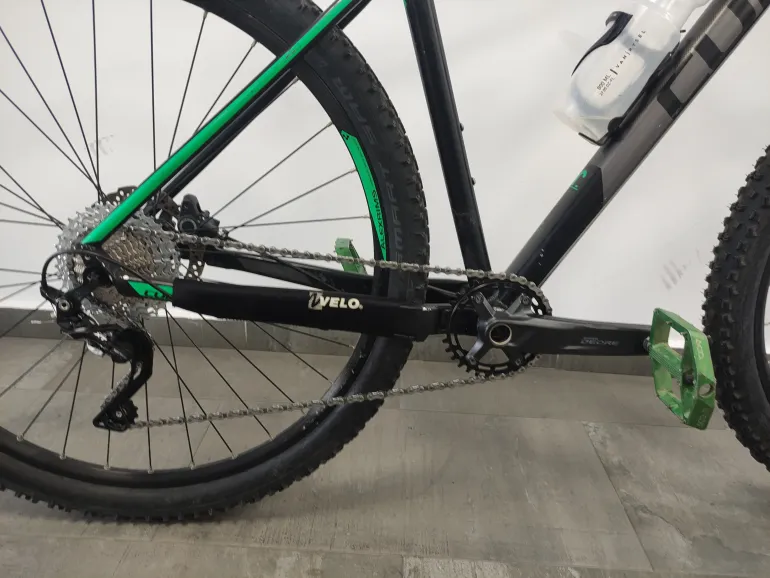 Used CUBE Attention CMPT 2016 Mountainbike, Verde — image 4 of 10
