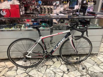Gebrauchtes CUBE Agree Pro Gtc 2016 2016 Road & Gravel, Weiß — Bild 1 von 3