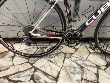 Gebrauchtes CUBE Agree Pro Gtc 2016 2016 Road & Gravel, Weiß — Bild 3 von 3