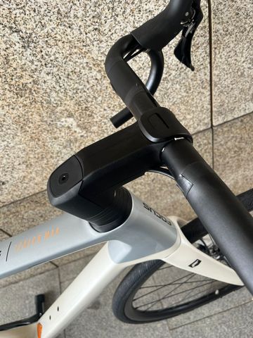Brugt Focus IZALCO MAX 8.7 2024 2024 Road & Gravel — billede 10 af 16