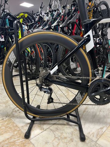 Brugt Wilier Cento1AIR SHIMANO ULTEGRA 8020 2020 2020 Road & Gravel