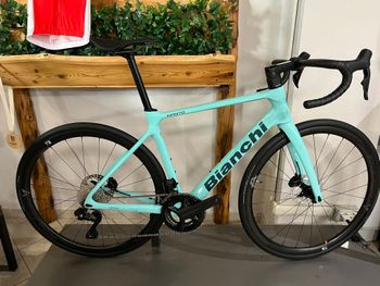 Bianchi, BIANCHI INFINITO DISC 53 ULTEGRA DI2 2025