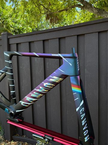 Used Canyon Aeroad CFR MACH874 2025 Frameset 2025 Road & Gravel, Purple — image 15 of 15