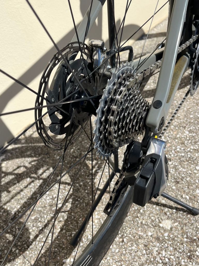 Used BMC Roadmachine 01 ONE 2021 2021 Road & Gravel — image 6 of 8