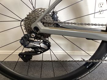Used BMC 01 ONE Ultegra Di2 2021 Road & Gravel, Light Gray — image 6 of 9