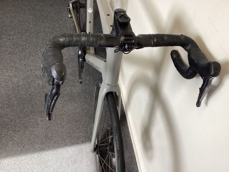 Used BMC 01 ONE Ultegra Di2 2021 Road & Gravel, Light Gray — image 2 of 9
