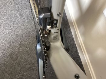 Used BMC 01 ONE Ultegra Di2 2021 Road & Gravel, Light Gray — image 8 of 9