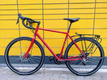 Used Trek 520 Disc 2022 2022 Road & Gravel, Red — image 3 of 16