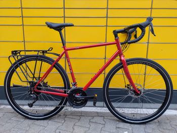 Used Trek 520 Disc 2022 2022 Road & Gravel, Red — image 2 of 16