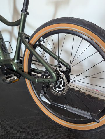 Used Momentum Vida E+ 2022 Road & Gravel, Green — image 5 of 10