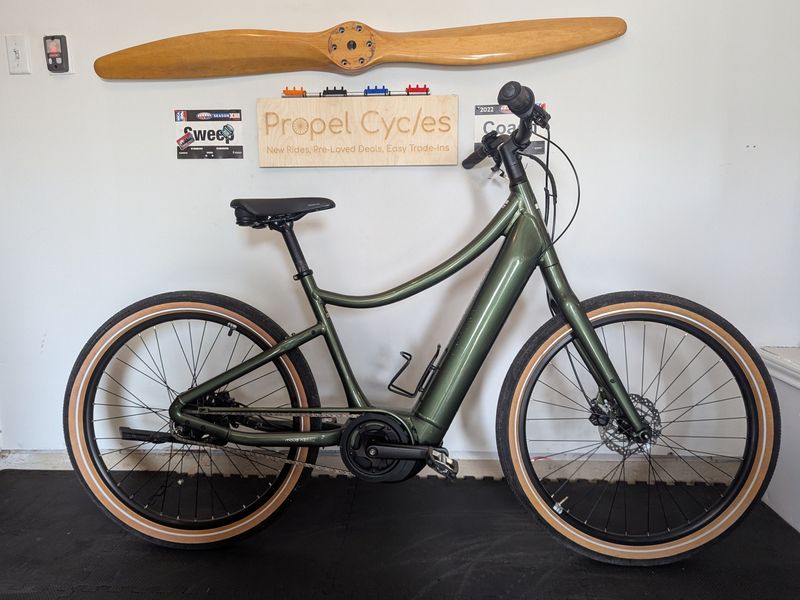 Used Momentum Vida E+ 2022 Road & Gravel