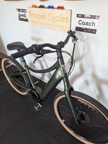 Used Momentum Vida E+ 2022 Road & Gravel, Green — image 10 of 10