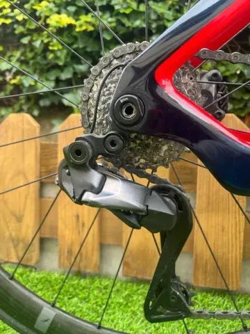 Used Orbea Orca Shimano Ultegra Di2 (12 Speed) 2023 Road & Gravel, Red — image 3 of 12