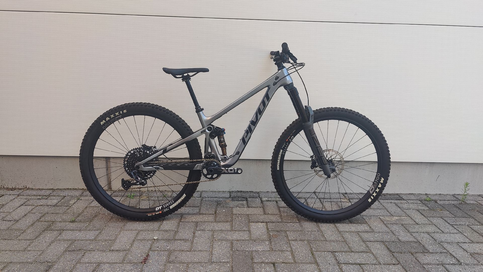 Pivot TRAIL 429 Pro X01 2023 2023