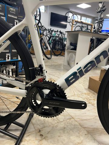 Brugt Bianchi Sprint 105 2025 2025 Road & Gravel — billede 4 af 6