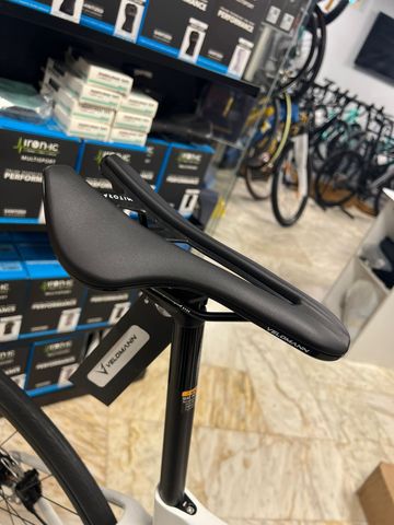Brugt Bianchi Sprint 105 2025 2025 Road & Gravel — billede 5 af 6