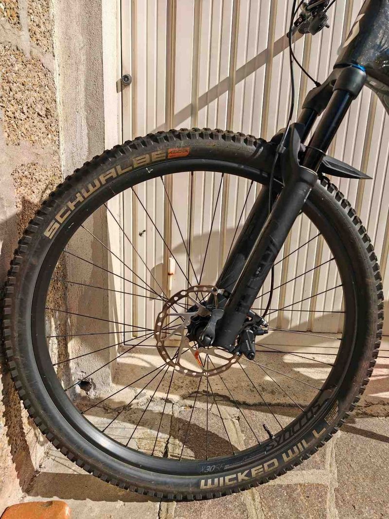 Gebrauchtes Scott Lumen eRIDE 910 2023 2023 Mountainbike, Schwarz, 29 — Bild 6 von 7