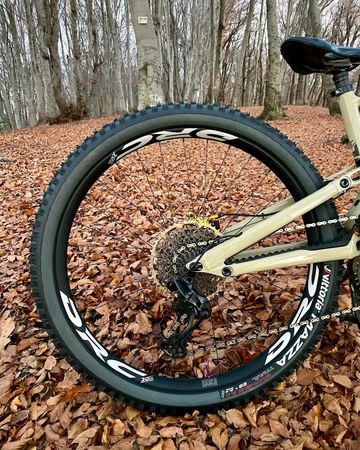Used GT Force SRAM GX 2023 Mountainbike, White — image 3 of 4