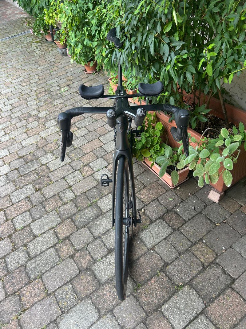 Trek Madone SLR 7 eTap Gen 6 2021 2021 Road & Gravel d'occasion