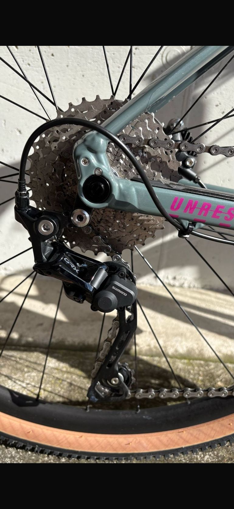Gebrauchtes BMC Urs Shimano GRX 2023 Road & Gravel, Hellgrau — Bild 2 von 5