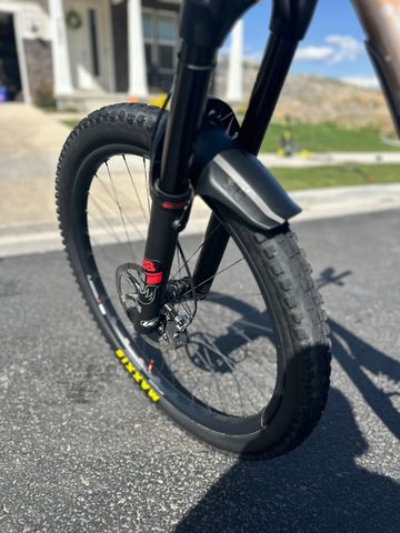 Used Ari La Sal Peak Pro 2024 2024 Mountainbike, Light Gray, 29 — image 9 of 12