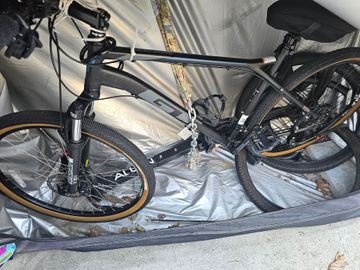 Used GT Aggressor Sport 2020 2020 Mountainbike, Black, 27.5, 29 — image 4 of 4