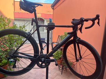 Used Canyon Endurace CF 8.0 2019 2019 Road & Gravel, Black — image 2 of 13