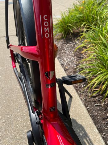 Used Specialized Turbo Como 4.0 IGH 2022 Mountainbike, Red — image 3 of 6
