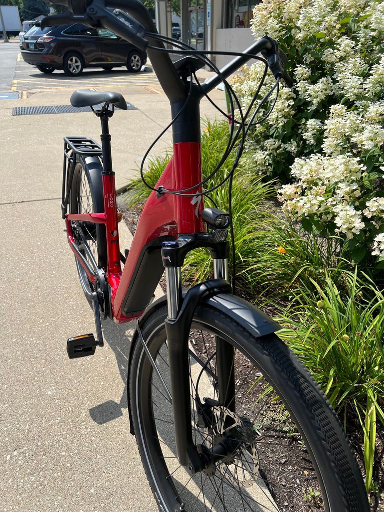 Used Specialized Turbo Como 4.0 IGH 2022 Mountainbike, Red — image 2 of 6