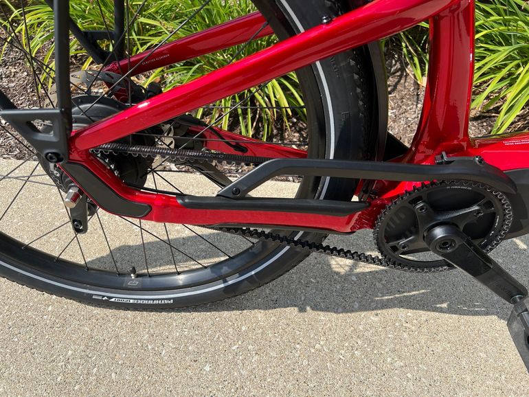 Used Specialized Turbo Como 4.0 IGH 2022 Mountainbike, Red — image 4 of 6