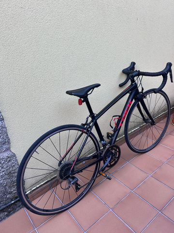 Used Trek Domane AL 2 2020 2020 Road & Gravel, Black — image 2 of 8