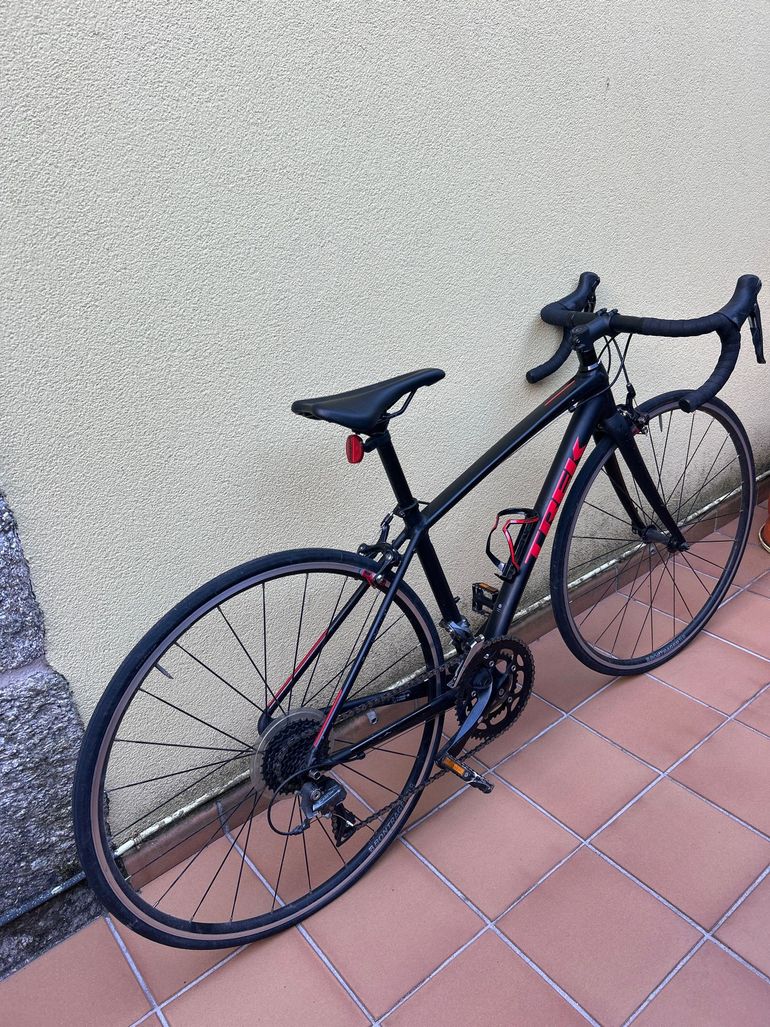 Used Trek Domane AL 2 2020 2020 Road & Gravel, Black — image 2 of 8