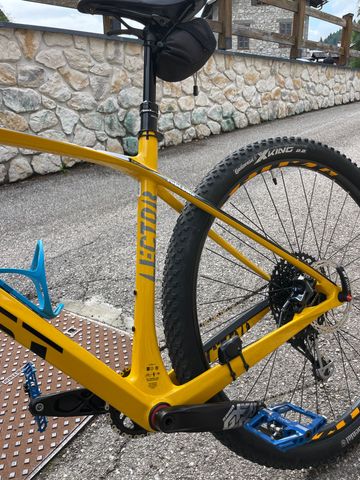 Used Ghost LECTOR 7.9 LC 2018 2018 Mountainbike, Orange, 29 — image 10 of 11